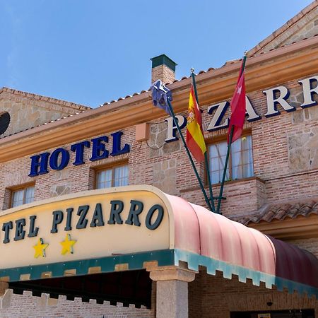 Hotel Pizarro Уманес-де-Мадрид Экстерьер фото