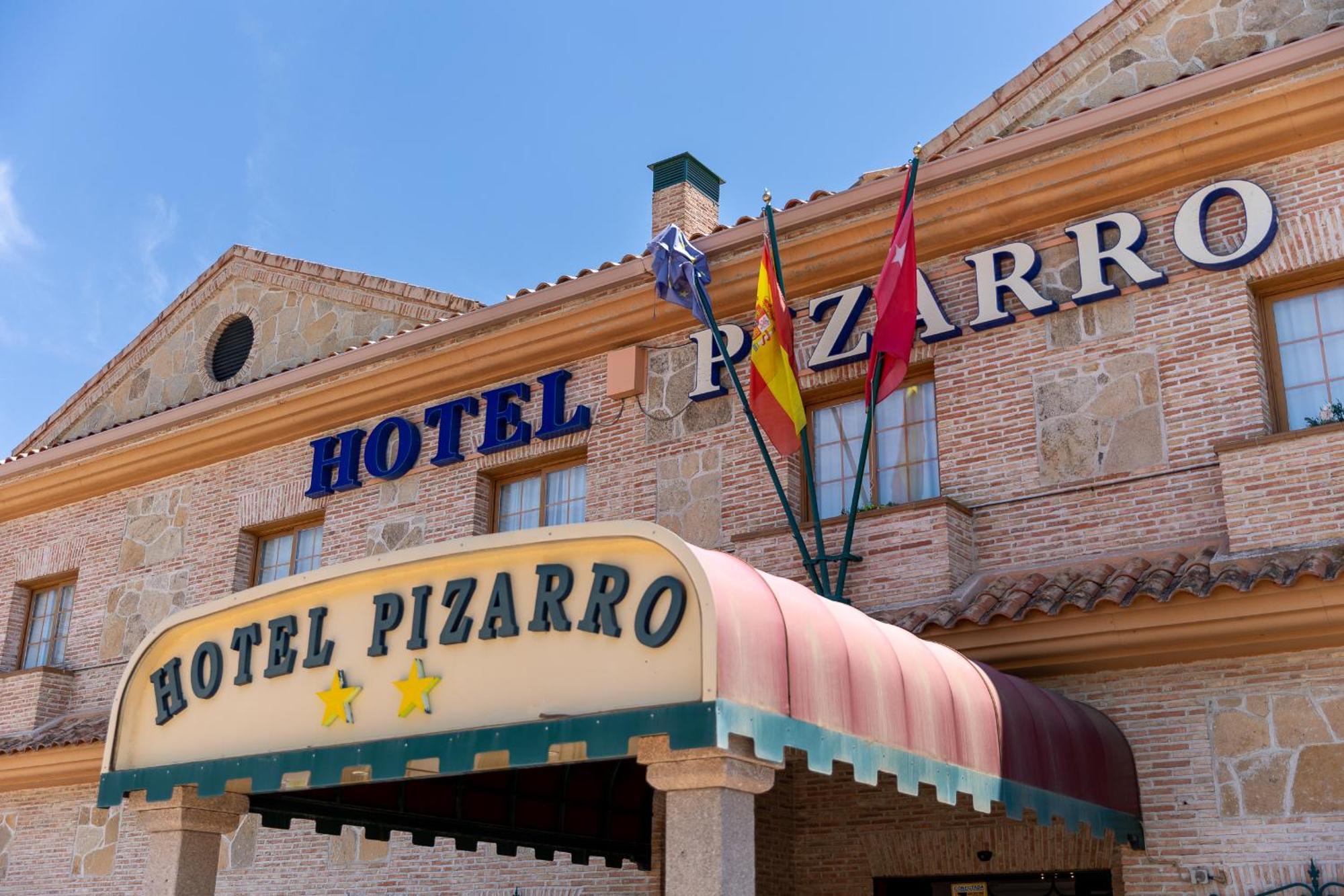 Hotel Pizarro Уманес-де-Мадрид Экстерьер фото