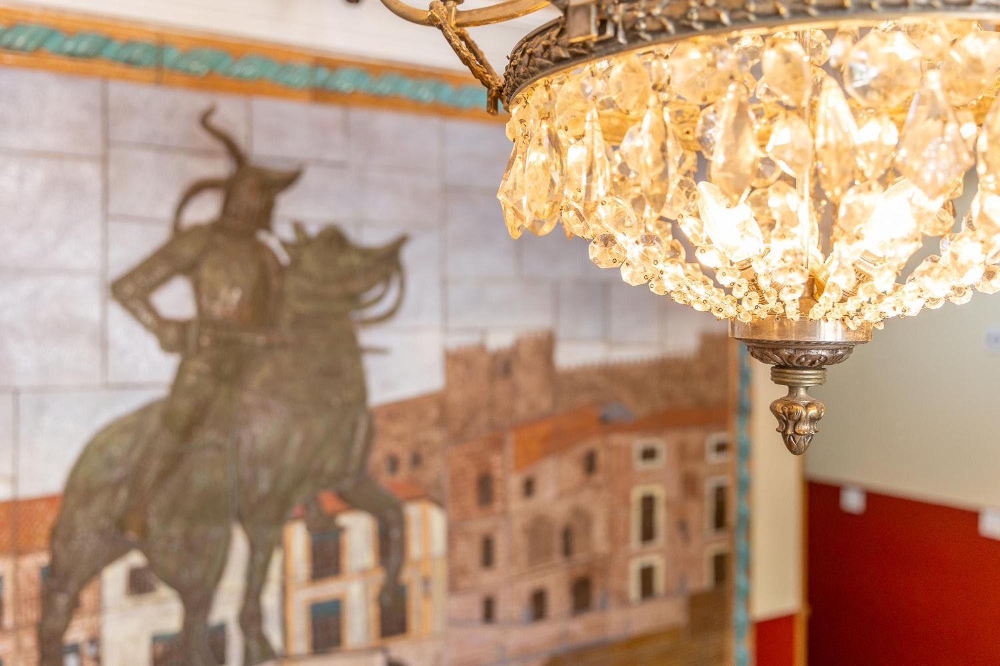 Hotel Pizarro Уманес-де-Мадрид Экстерьер фото